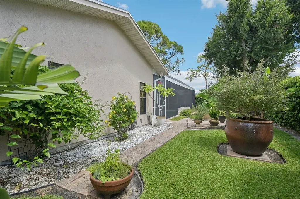 4959 Southern Wood Drive Sarasota FL 34241