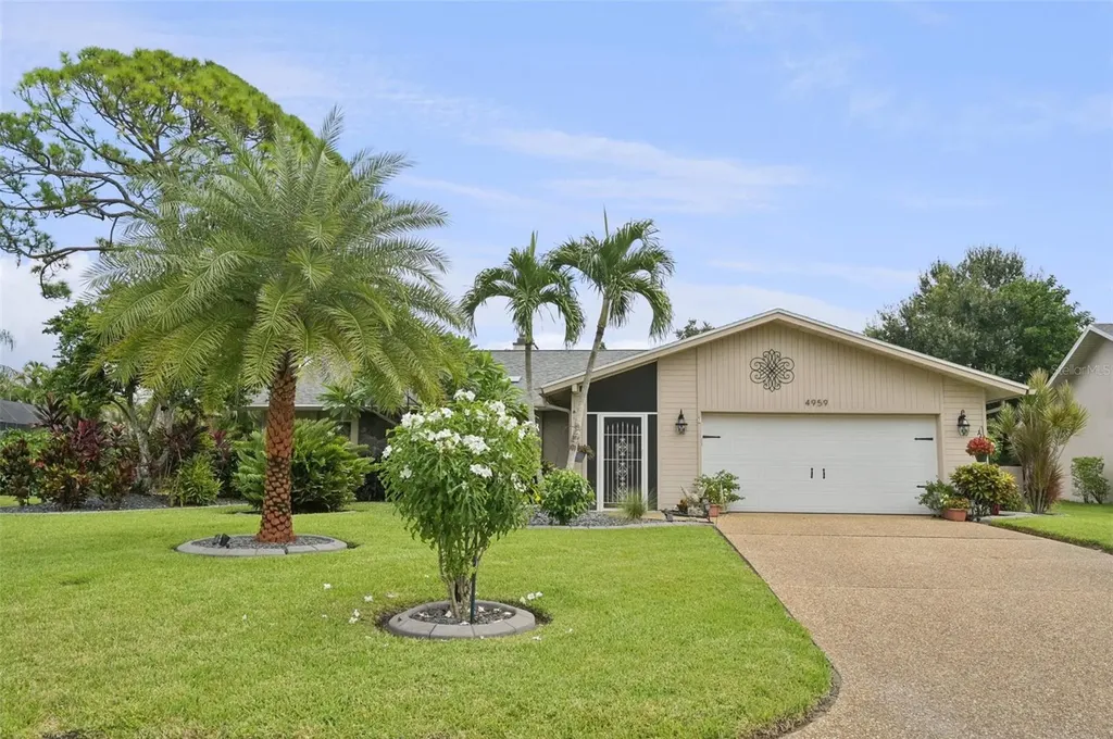 4959 Southern Wood Drive Sarasota FL 34241