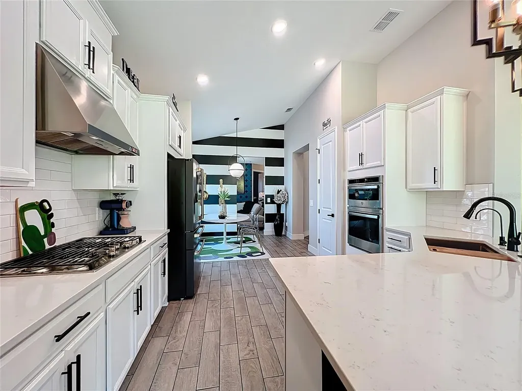 991 Lakeside Estates Drive Apopka FL 32703
