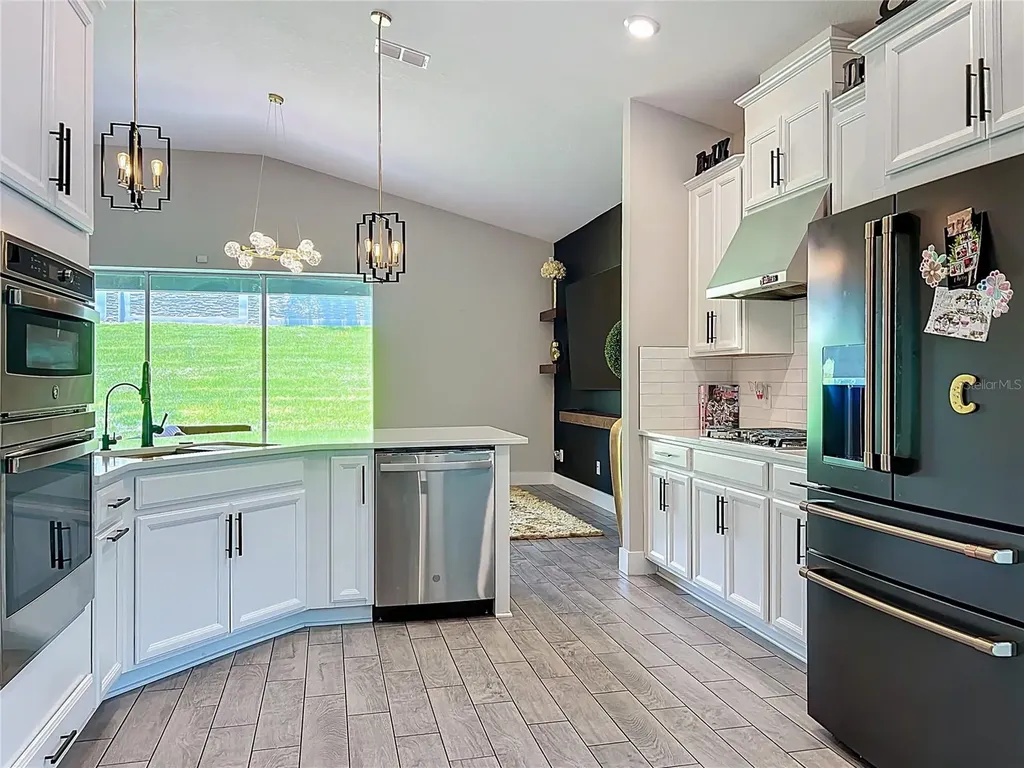 991 Lakeside Estates Drive Apopka FL 32703