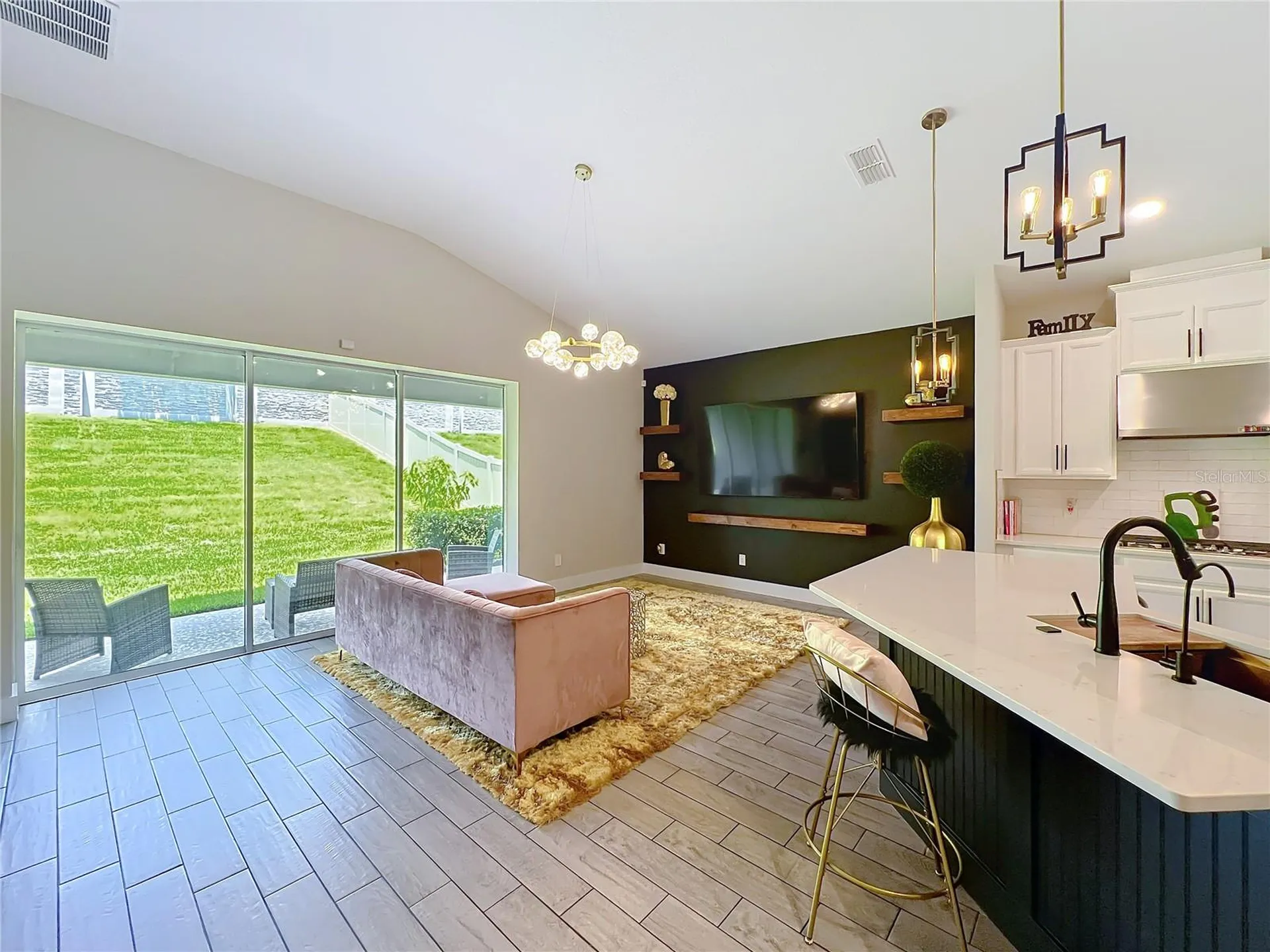 991 Lakeside Estates Drive Apopka FL 32703
