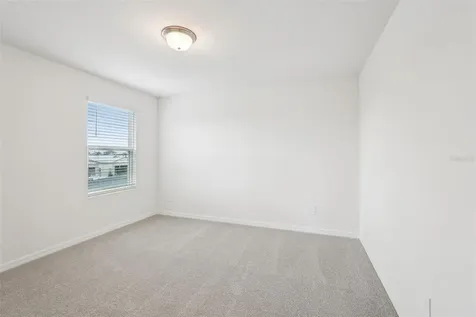 5513 Clove Row Haines City FL 33844