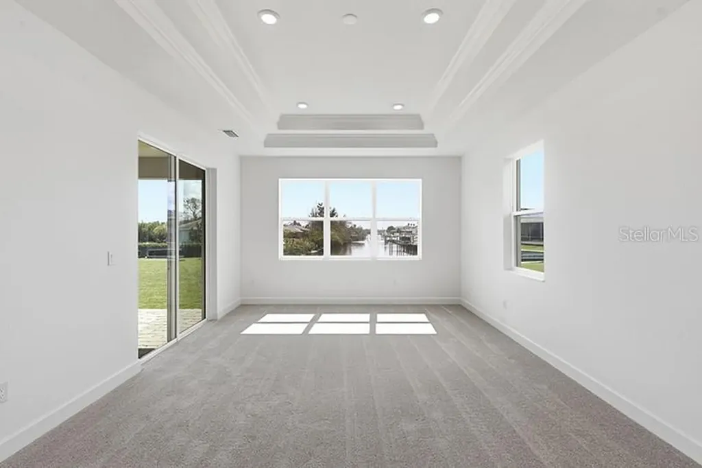 910 Signet Apollo Beach FL 33572