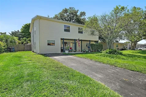 3464 79th Way N St Petersburg FL 33710