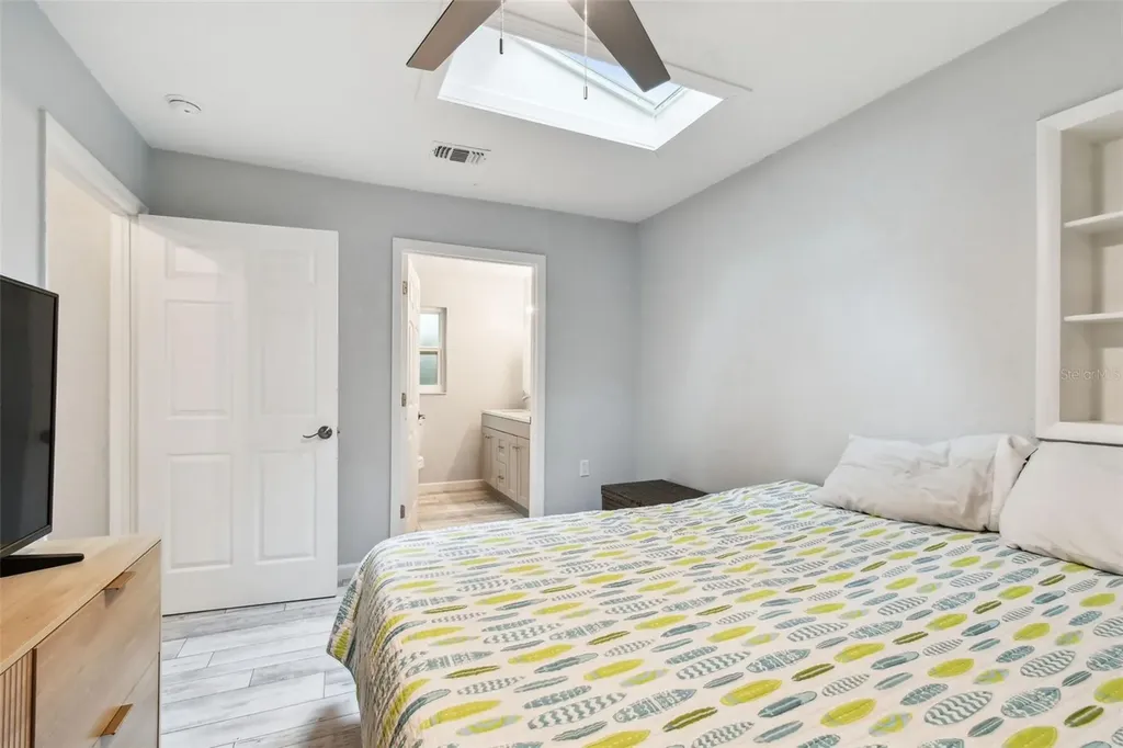 1120 Gray Street S Gulfport FL 33707
