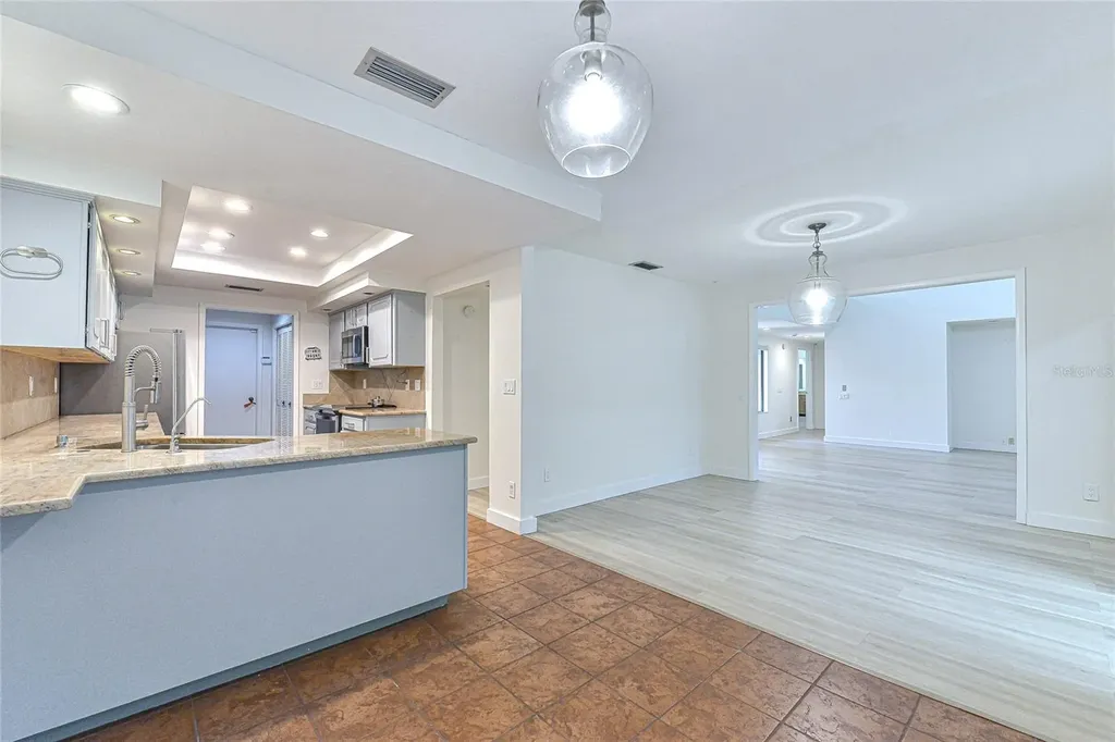 5355 Cobblestone Court Wesley Chapel FL 33543
