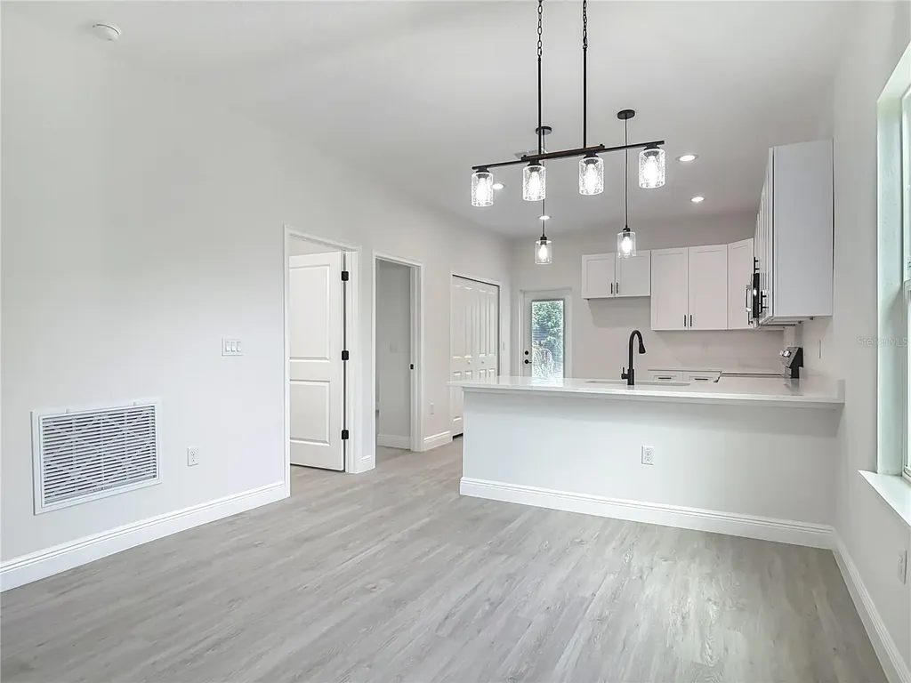 2445 Dolarway Street Sanford FL 32771