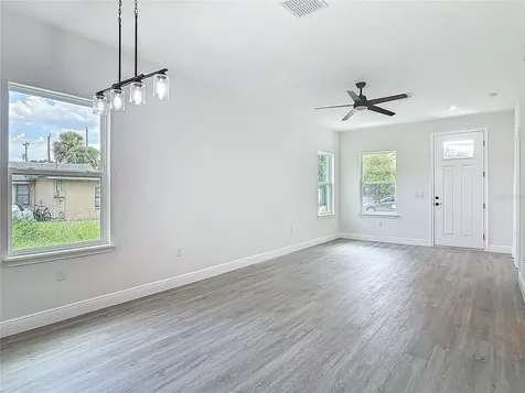 2445 Dolarway Street Sanford FL 32771