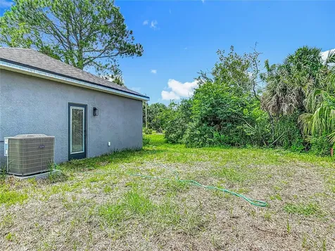2445 Dolarway Street Sanford FL 32771