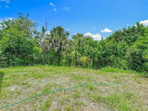 2445 Dolarway Street Sanford FL 32771