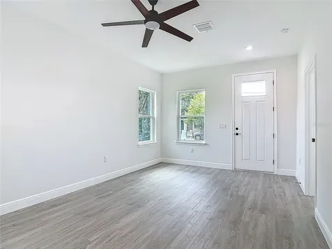 2445 Dolarway Street Sanford FL 32771