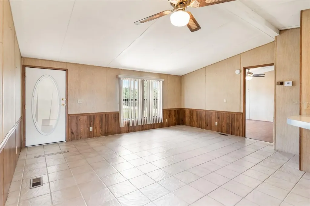 127 E Northside Drive Lake Wales FL 33853
