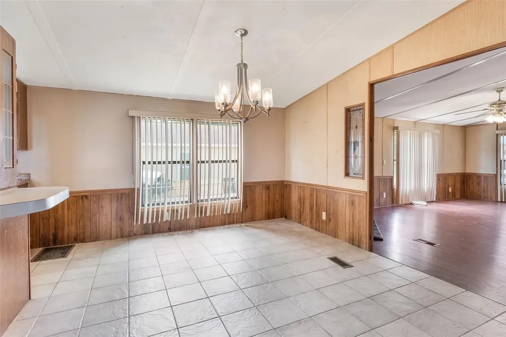 127 E Northside Drive Lake Wales FL 33853