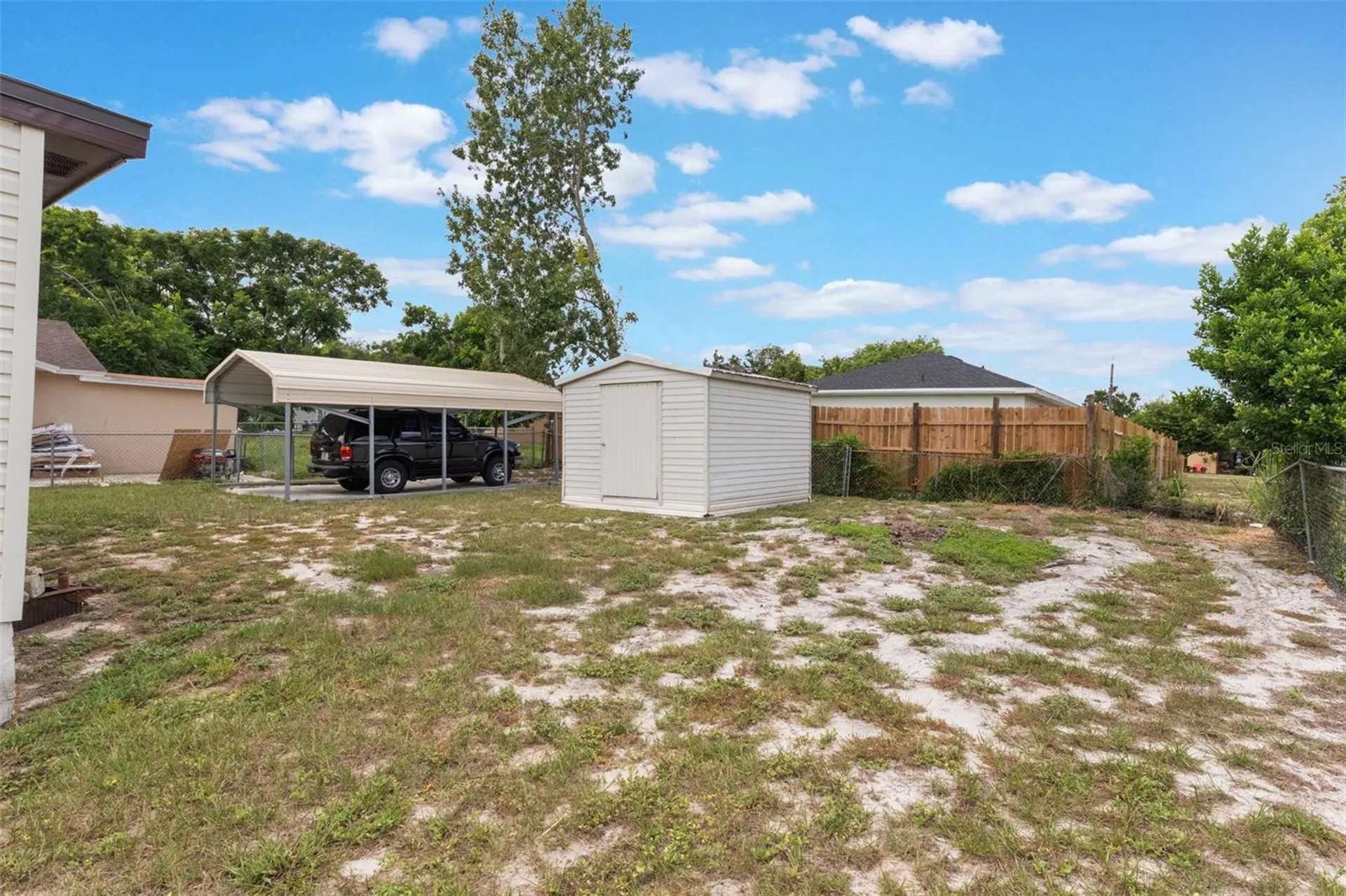 127 E Northside Drive Lake Wales FL 33853