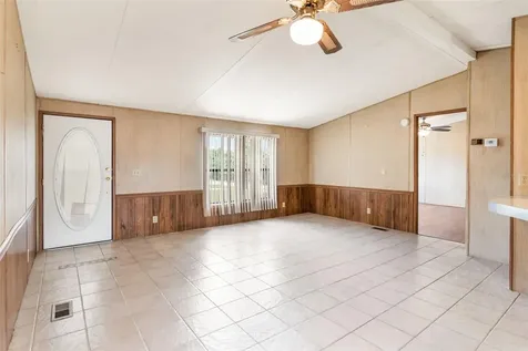 127 E Northside Drive Lake Wales FL 33853