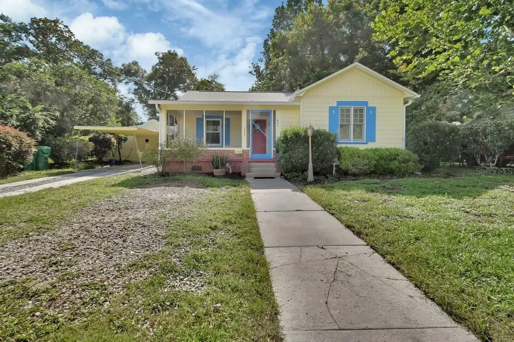 435 N Kentucky Avenue Deland FL 32724