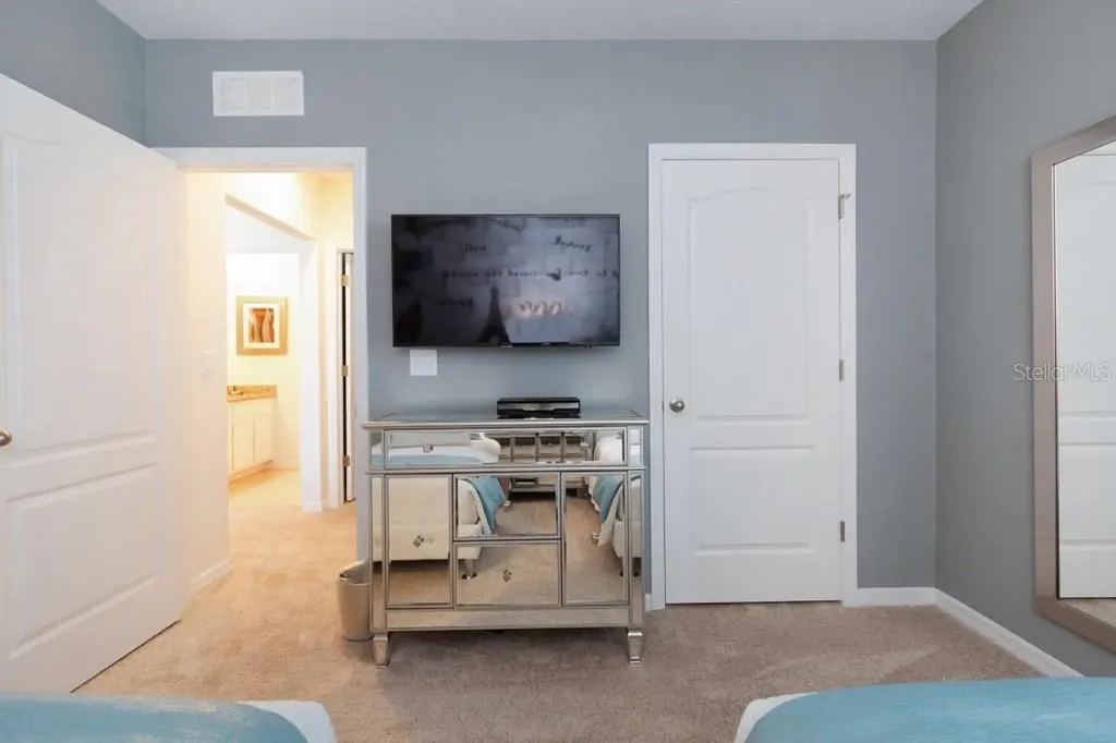 8012 Oak Shadow Court Davenport FL 33837