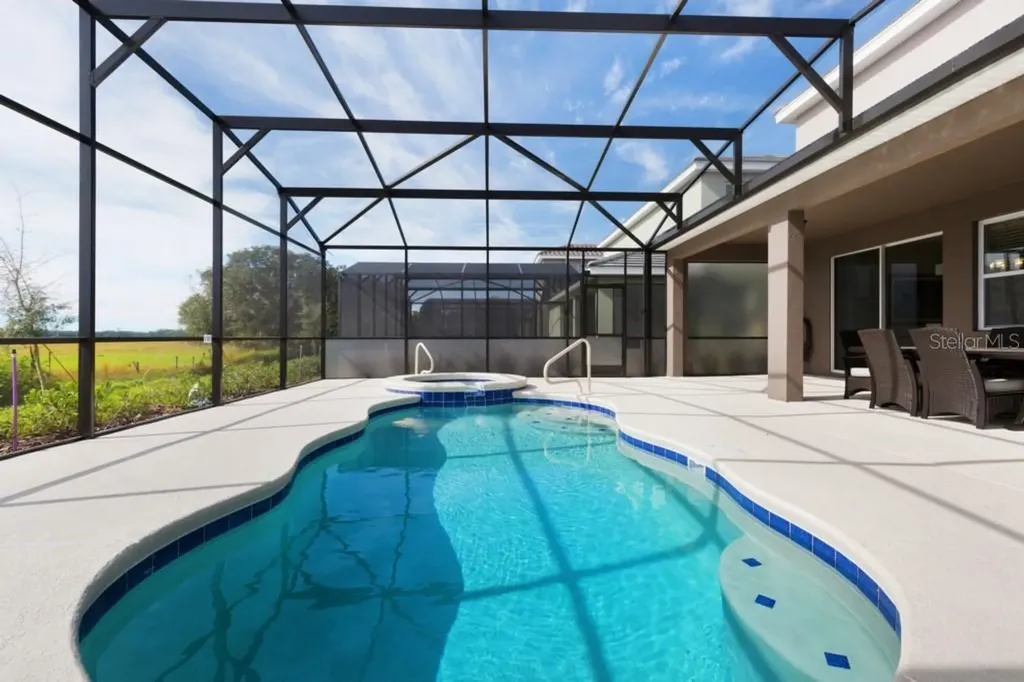 8012 Oak Shadow Court Davenport FL 33837