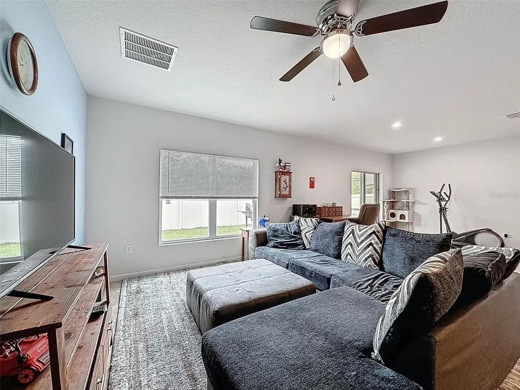 408 Button Sage Lane Davenport FL 33837