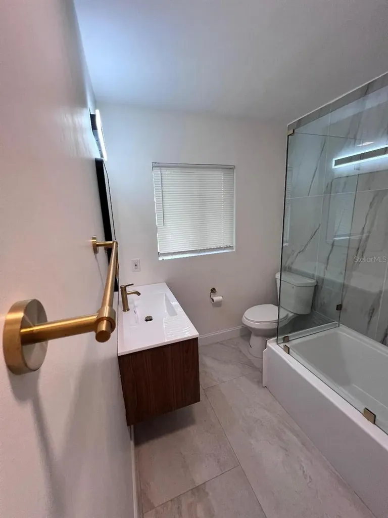 1718 Bayshore Boulevard Dunedin FL 34698