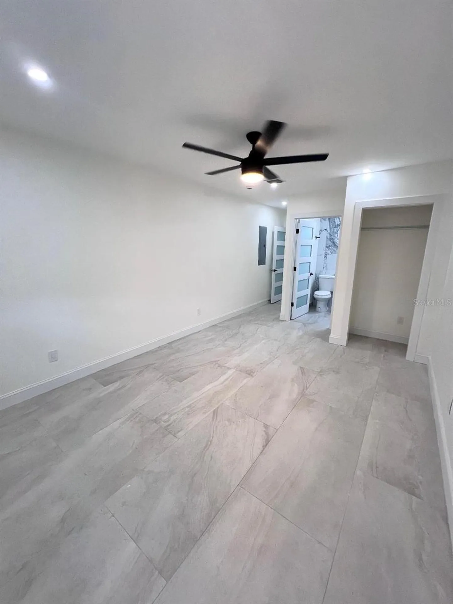 1718 Bayshore Boulevard Dunedin FL 34698