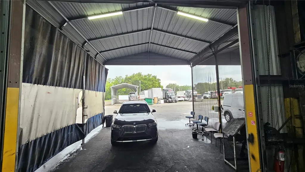 11679 N 301 Highway Thonotosassa FL 33592