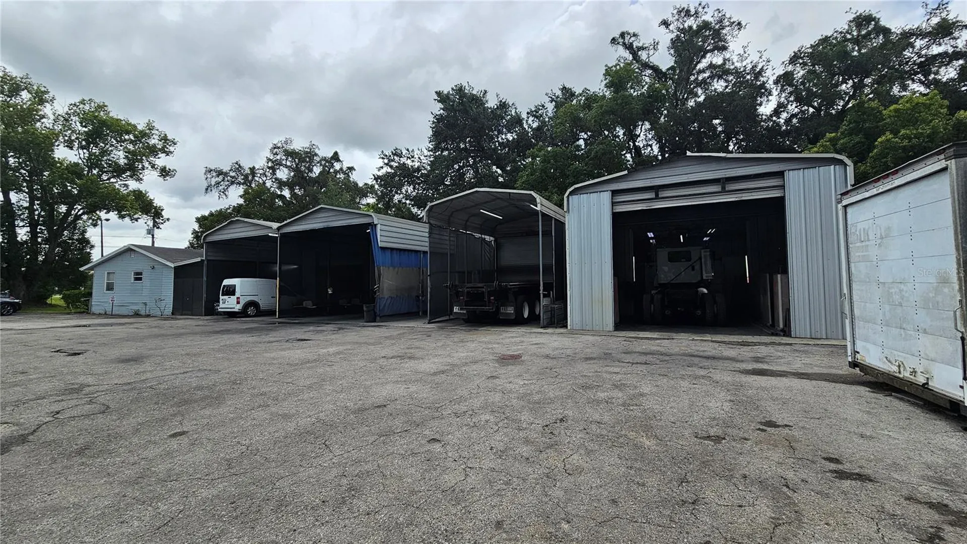 11679 N 301 Highway Thonotosassa FL 33592
