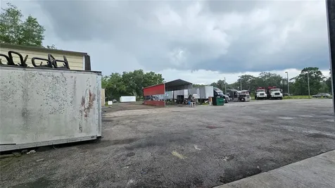 11679 N 301 Highway Thonotosassa FL 33592