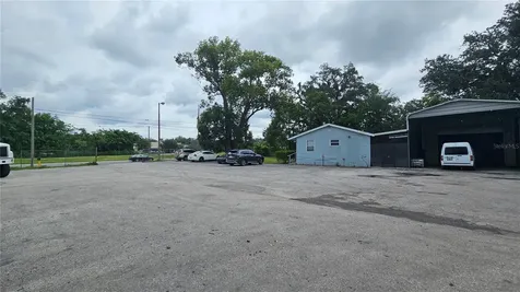 11679 N 301 Highway Thonotosassa FL 33592