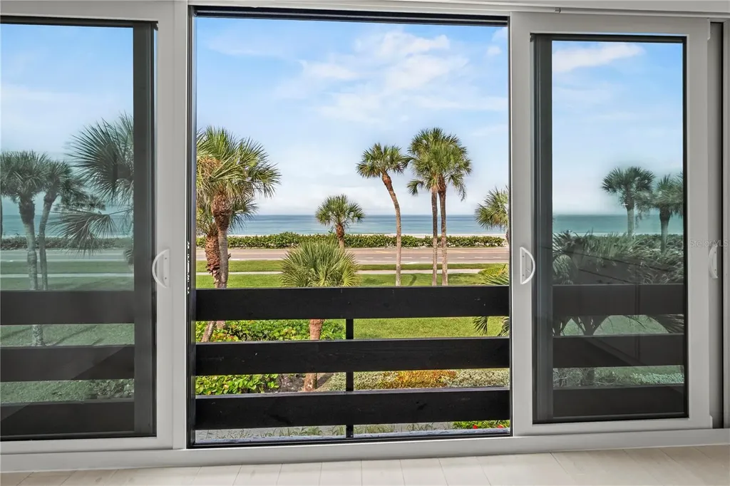 724 Bayport Way Longboat Key FL 34228