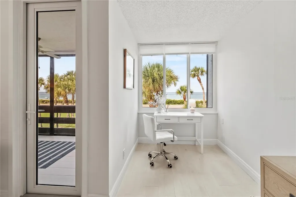 724 Bayport Way Longboat Key FL 34228