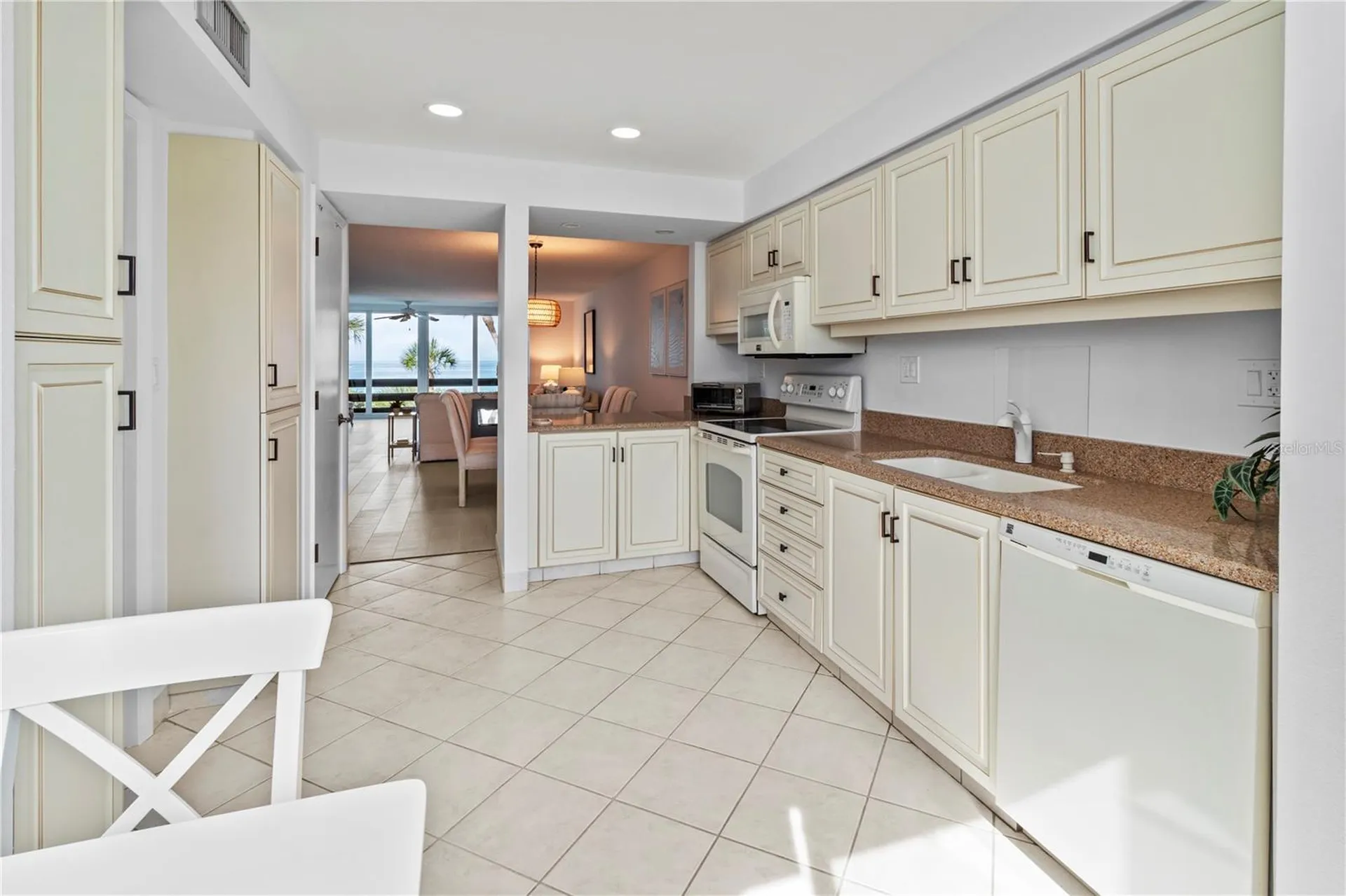 724 Bayport Way Longboat Key FL 34228