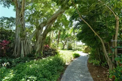 724 Bayport Way Longboat Key FL 34228