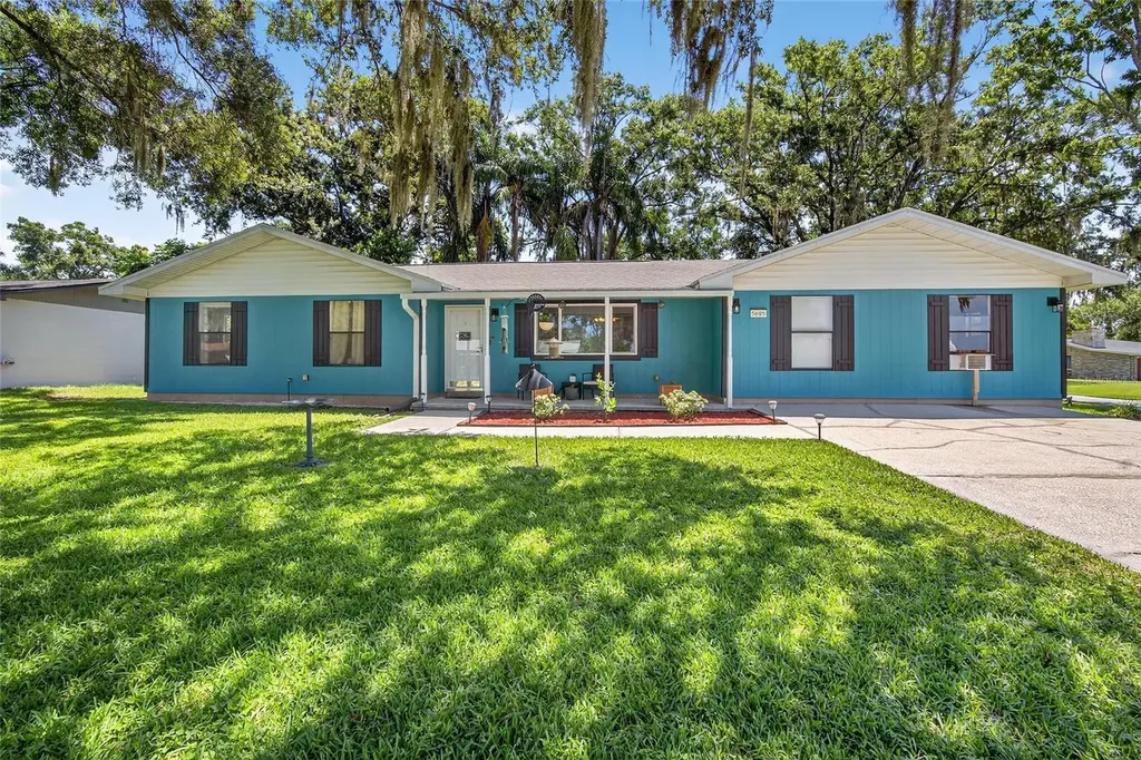 5605 Driftwood Drive Lakeland FL 33809