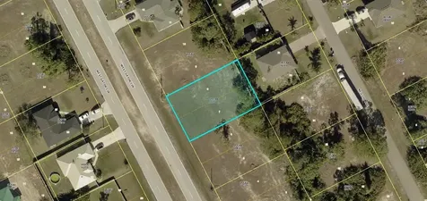 3717 W Gator Circle Cape Coral FL 33909