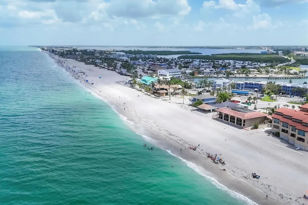 1815 Gulf Boulevard Englewood FL 34223