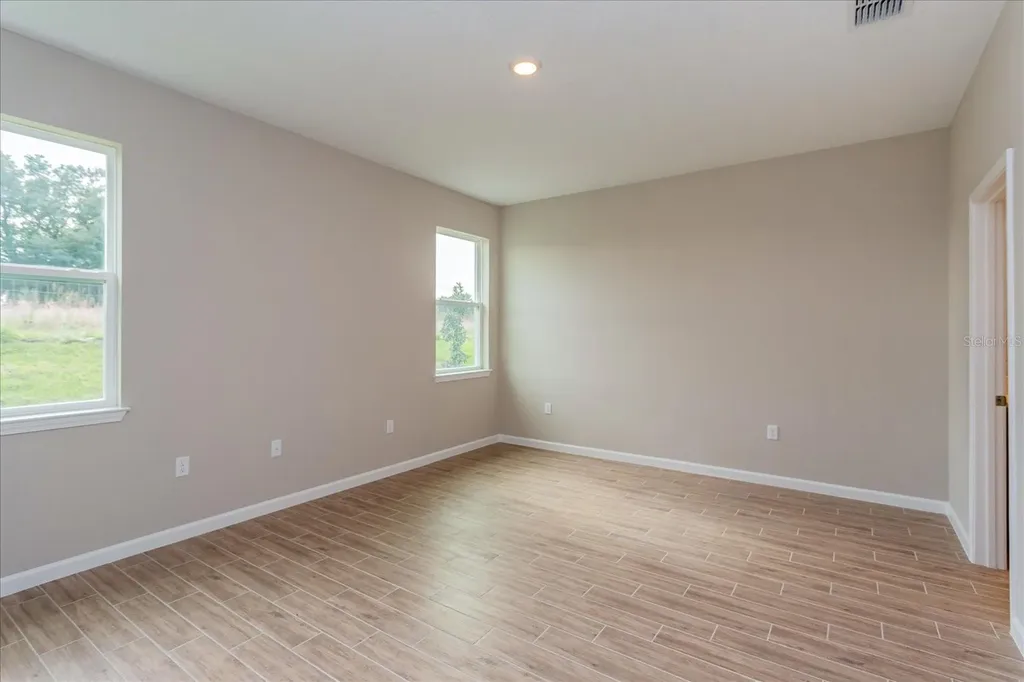 5421 Marshelder Street Apopka FL 32712