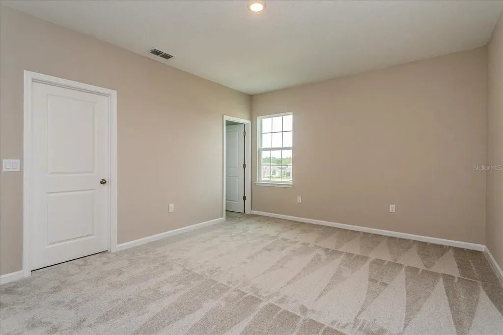 5421 Marshelder Street Apopka FL 32712