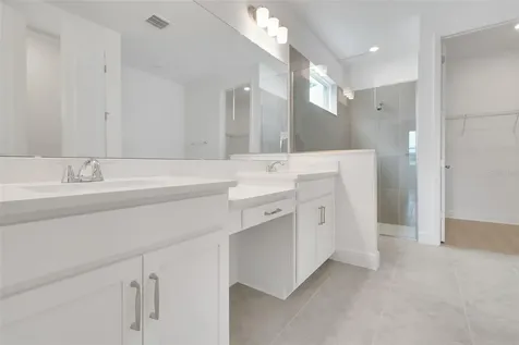 5421 Marshelder Street Apopka FL 32712