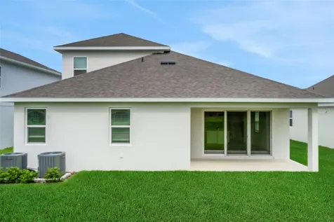 5421 Marshelder Street Apopka FL 32712