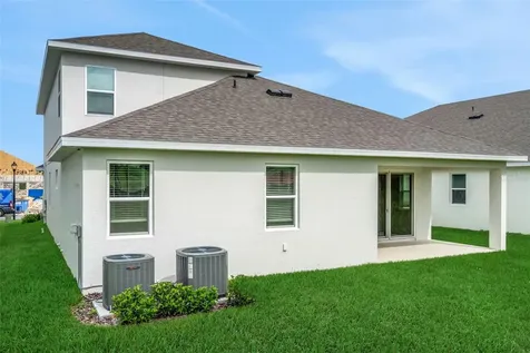 5421 Marshelder Street Apopka FL 32712