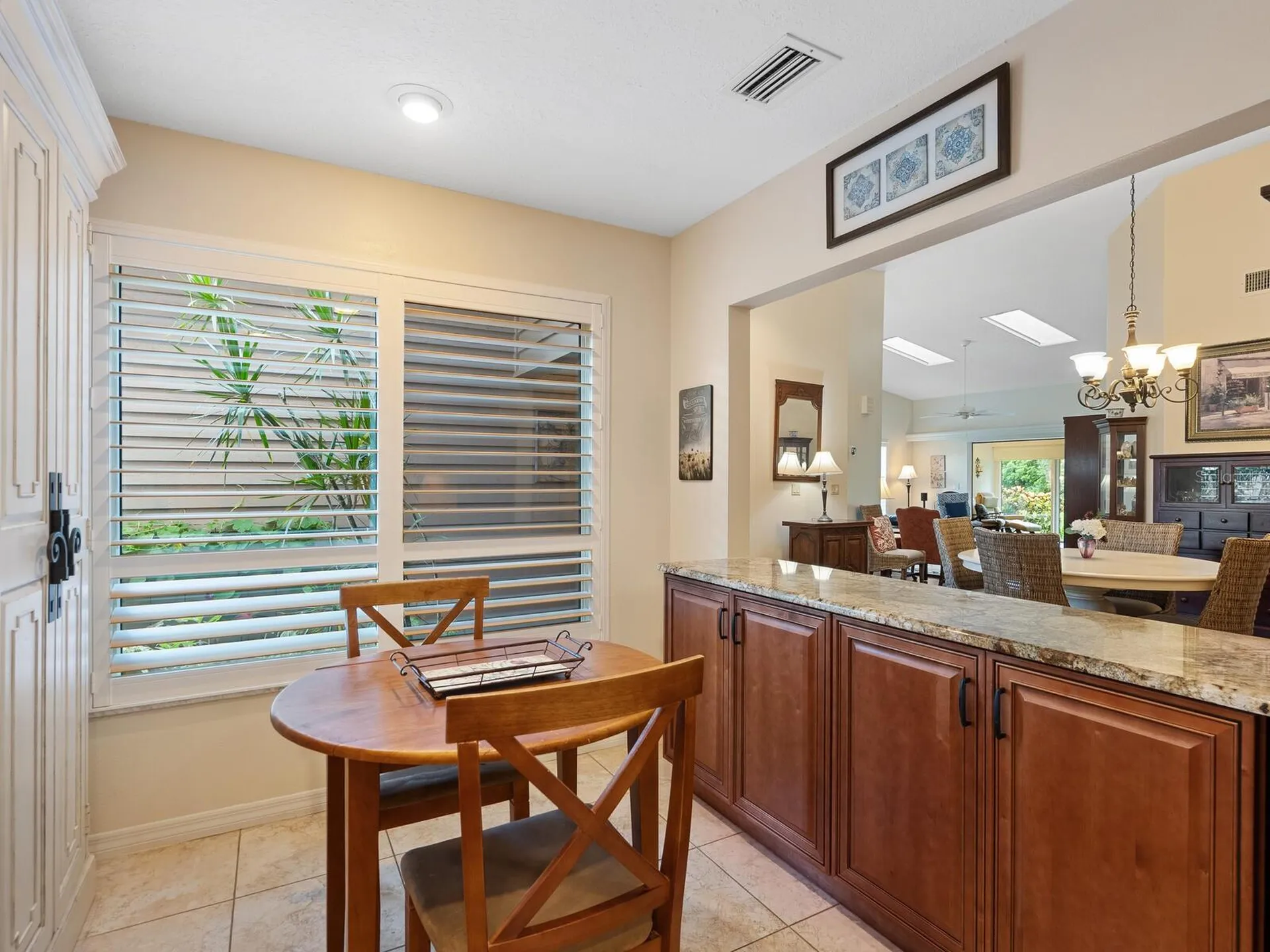 4004 Wilshire Circle E Sarasota FL 34238