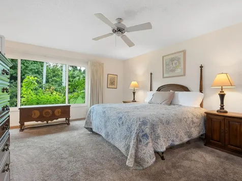4004 Wilshire Circle E Sarasota FL 34238