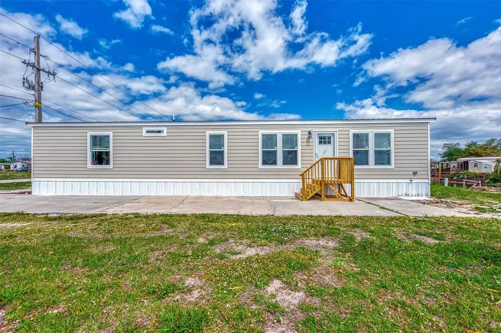 1391 Flamingo Drive Englewood FL 34224