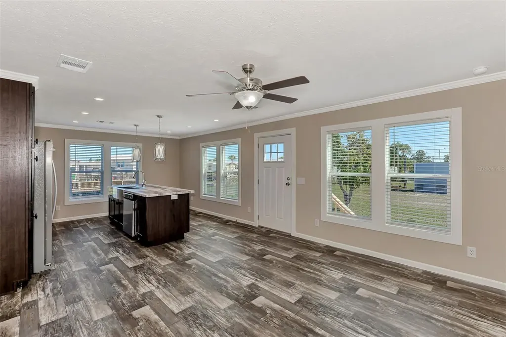 1391 Flamingo Drive Englewood FL 34224