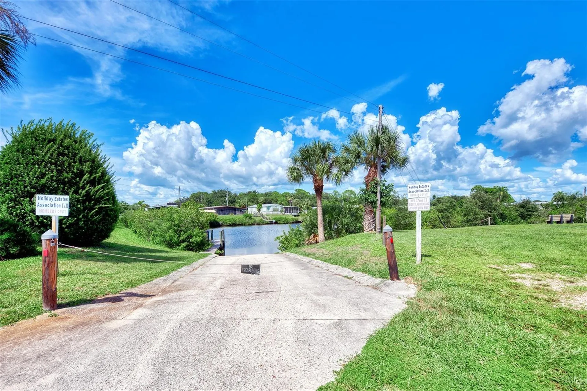 1391 Flamingo Drive Englewood FL 34224