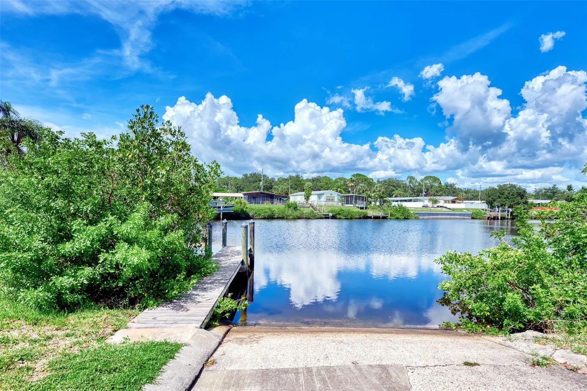 1391 Flamingo Drive Englewood FL 34224