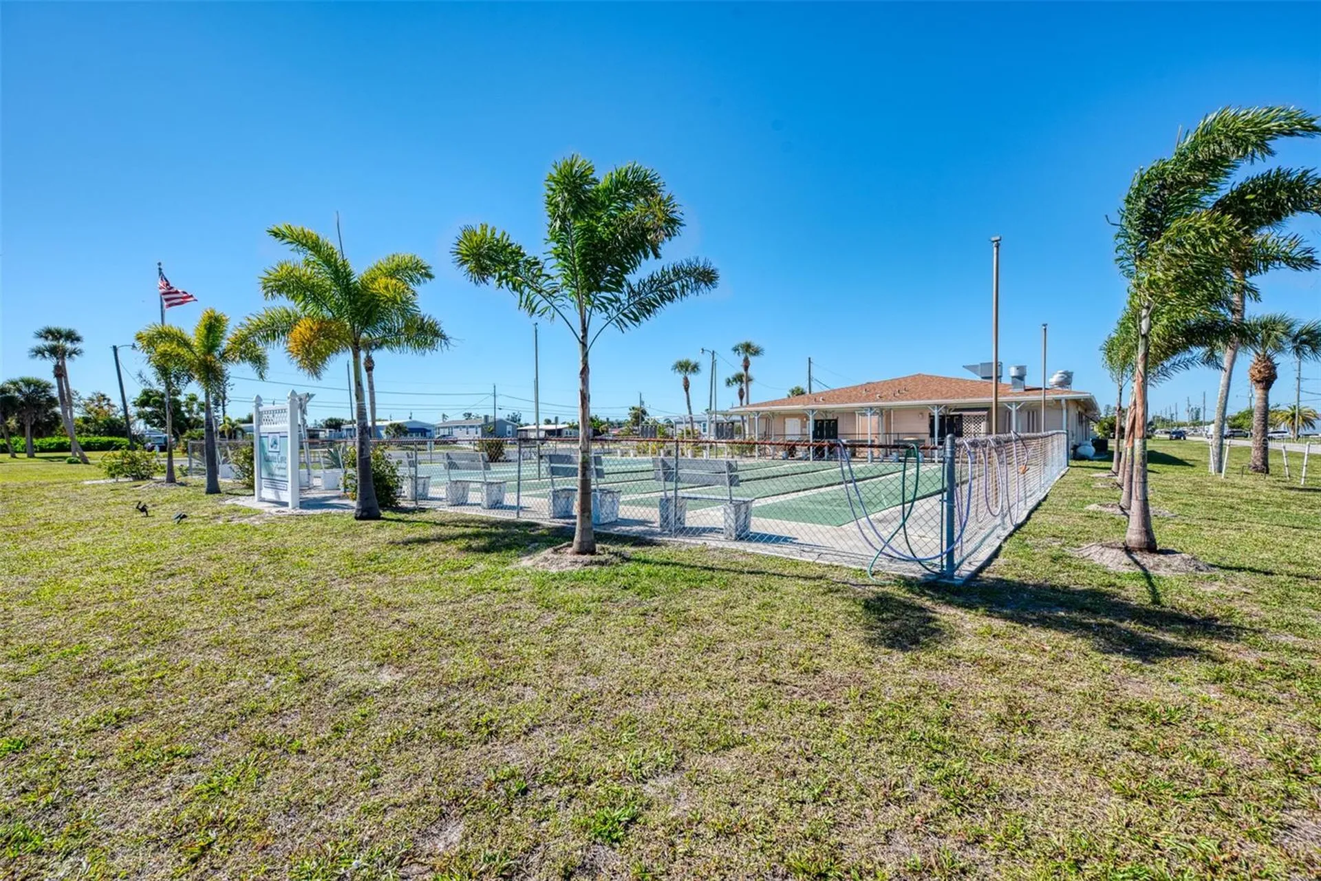 1391 Flamingo Drive Englewood FL 34224