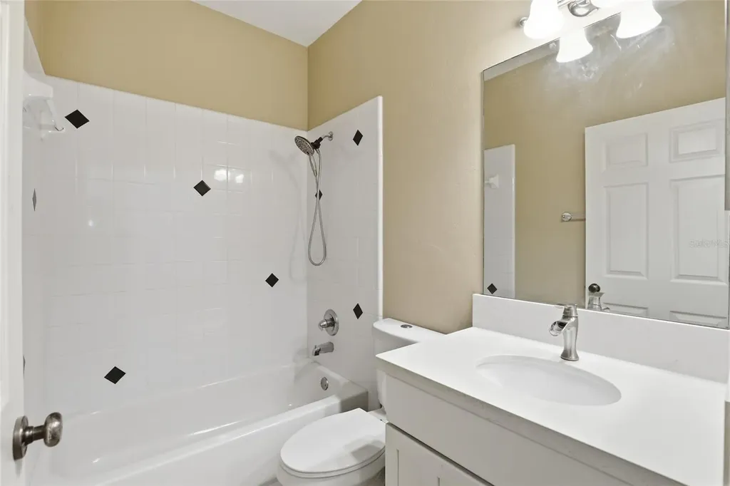 9216 NW 23rd Lane Gainesville FL 32606