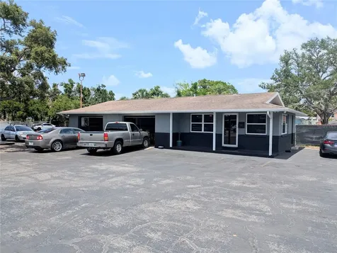 1121 14th Street W Bradenton FL 34205